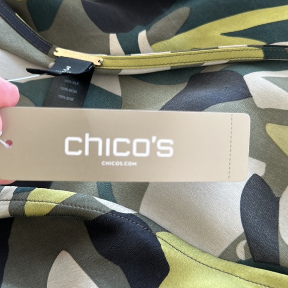 Chico’s silk one shoulder blouse - NWT - jungle print - BLACK LABEL - Picture 4 of 6